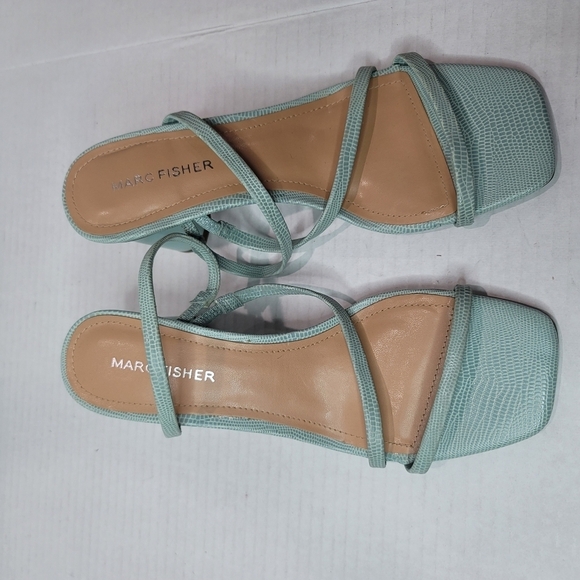 Marc Fisher Aliana 2 Strappy Heeled Sandals Size 6.5 - Picture 3 of 11